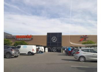 Grande distribution : Intermarché Tourrettes